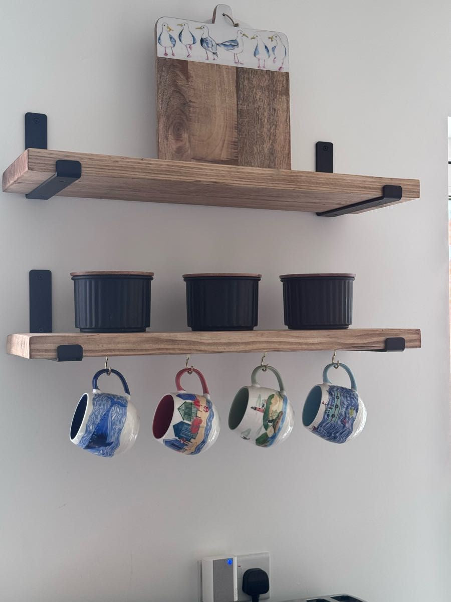 Custom Scaffold Board Mug Shelves